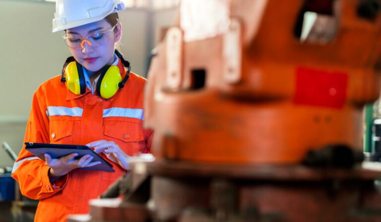 Como tem sido o crescimento das mulheres na siderurgia e o impacto no mercado de trabalho?