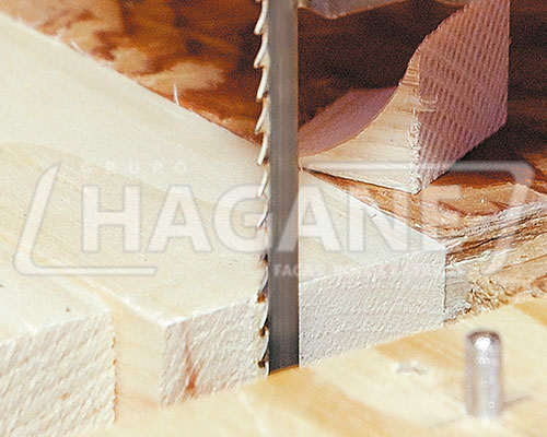 Fábrica de facas dentadas