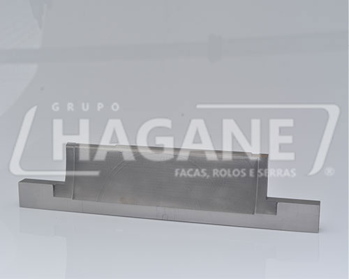 Faca para metal duro